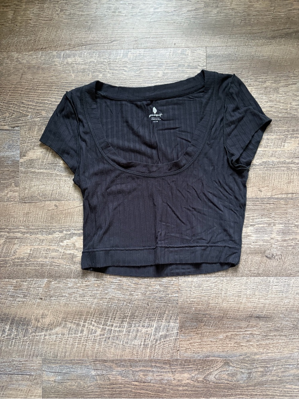 Free People Short Sleeve Crop Top